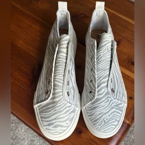 Serra Gray Zebra Print Women's Sneakers